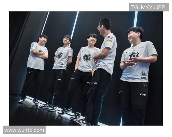 赛后复盘:RNG与IG在比赛中的战术意识与团队配合分析 赛后复盘:RNG与IG在比赛中的战术意识与团队配合分析