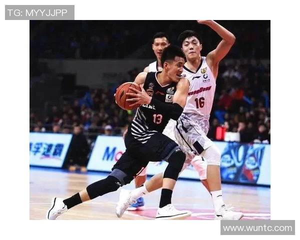 成都篮球队的阵地战解析:战术布局与球员配合的深度分析 成都篮球队的阵地战解析:战术布局与球员配合的深度分析