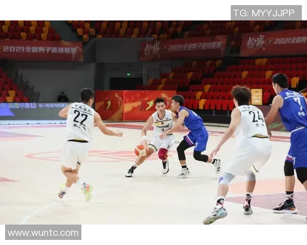 武汉篮球队比赛经验变革引发热议助力球队新征程 武汉篮球队比赛经验变革引发热议助力球队新征程